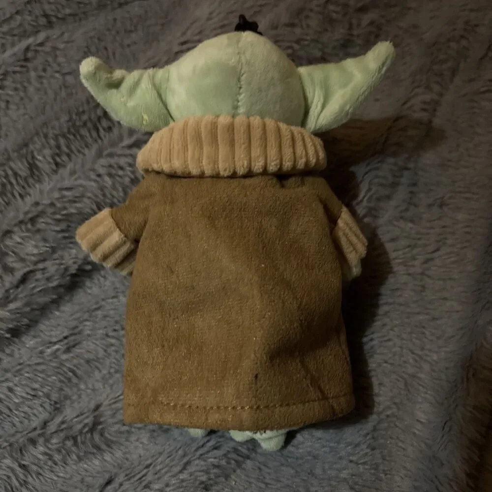 Scentsy Buddy Star Wars The Mandalorian The Child Baby Yoda Grogu 7” Plush Hang